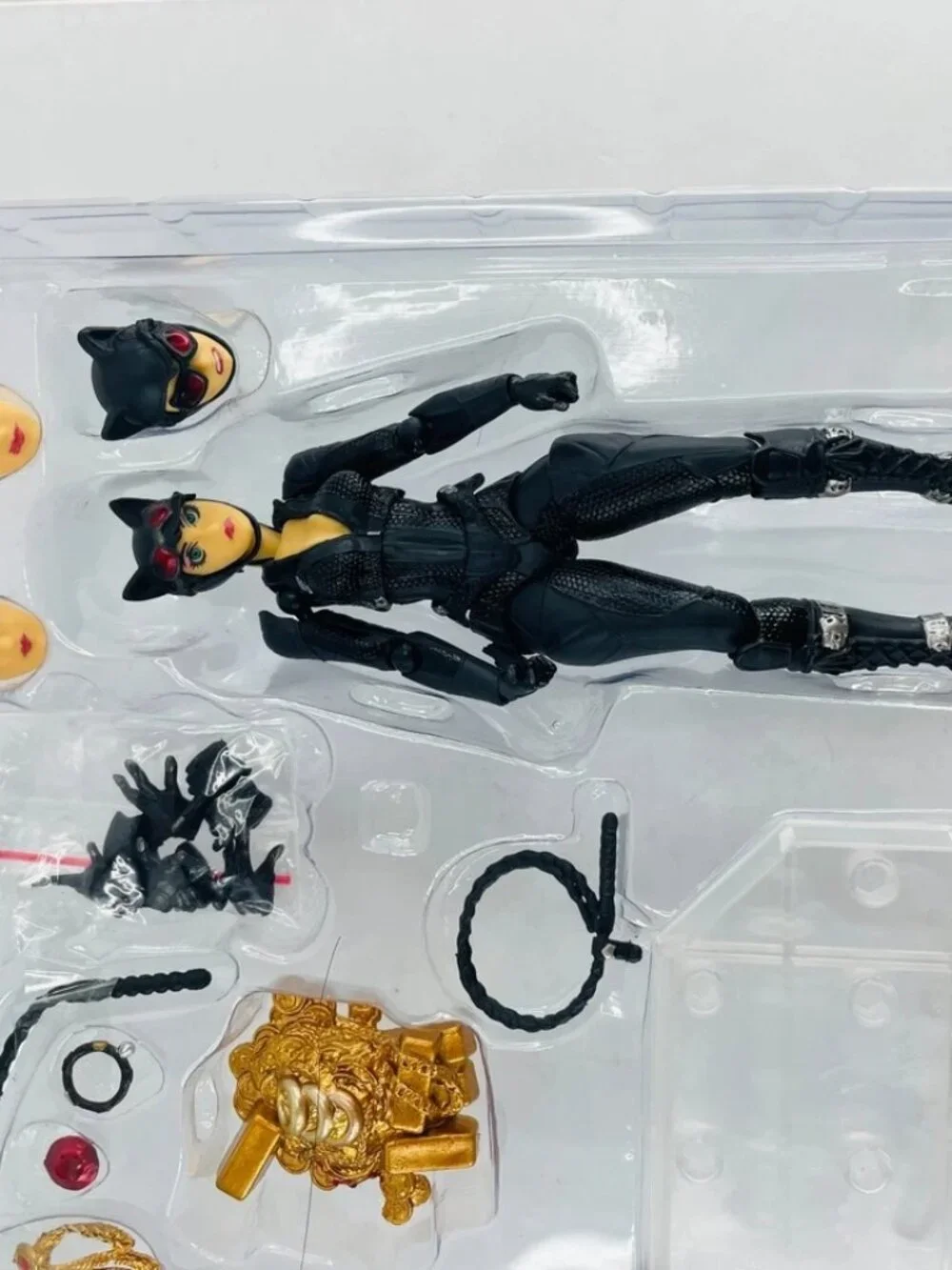 DC Catwoman Batman Movie 6-inch Action Figure Revoltech Amazing Yamaguchi Toys
